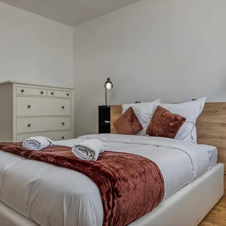 Le Perrin - Parc Paul Mistral - Stade Des Alpes Διαμέρισμα