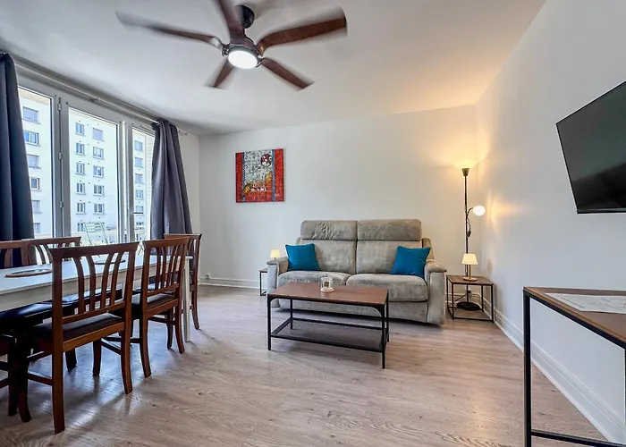 Le Perrin - Parc Paul Mistral - Stade Des Alpes