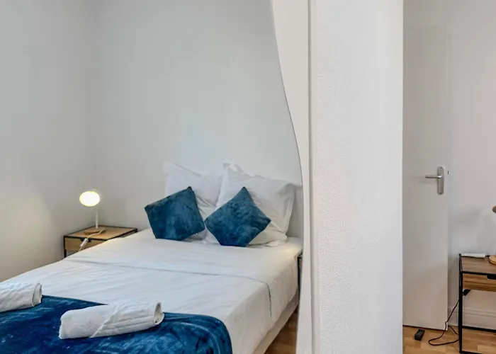 Apartmán Le Perrin - Parc Paul Mistral - Stade Des Alpes